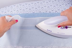 how to iron silk clothes